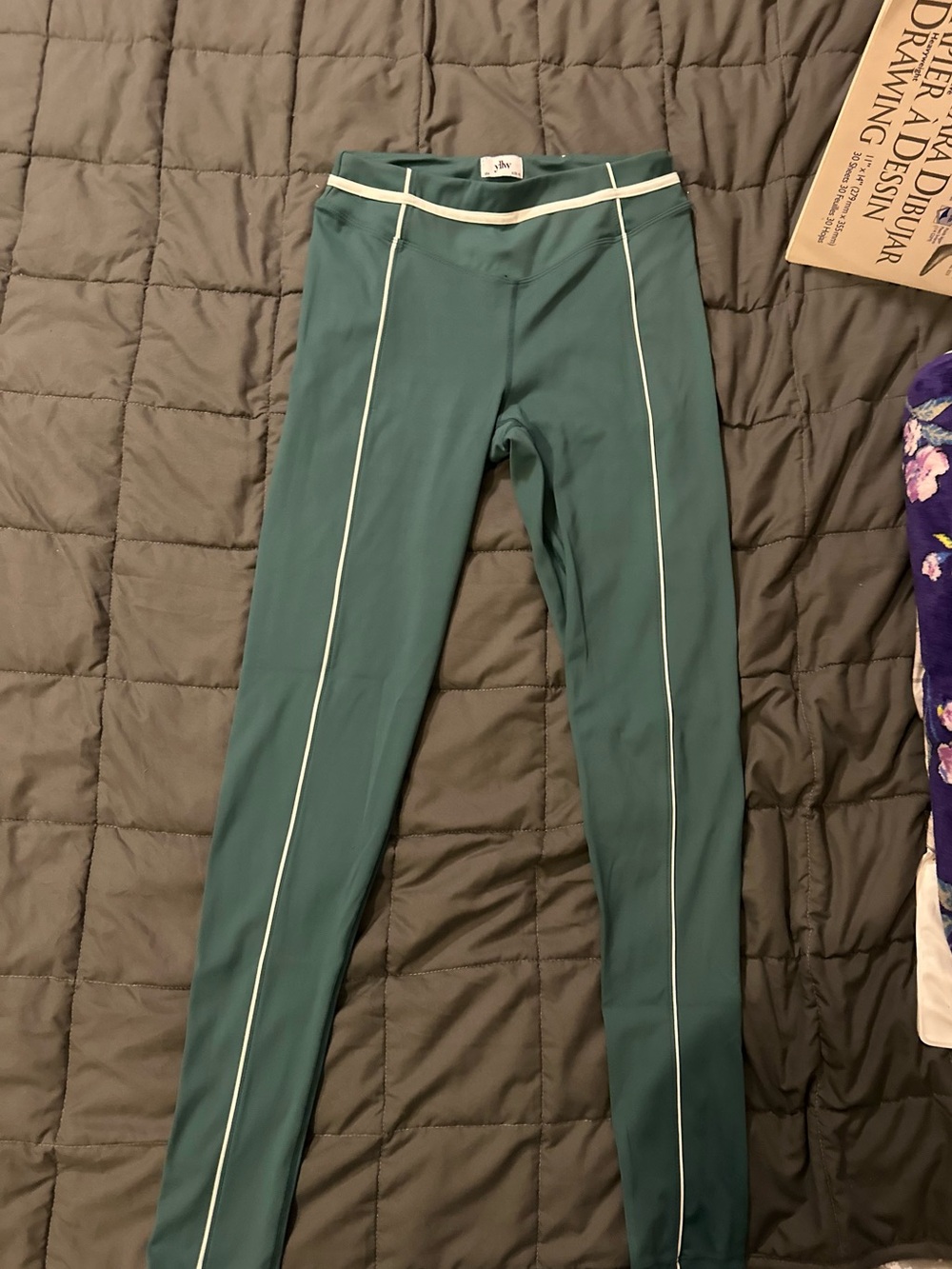 Colby Contour Leggings (Green)-Yellow The Label